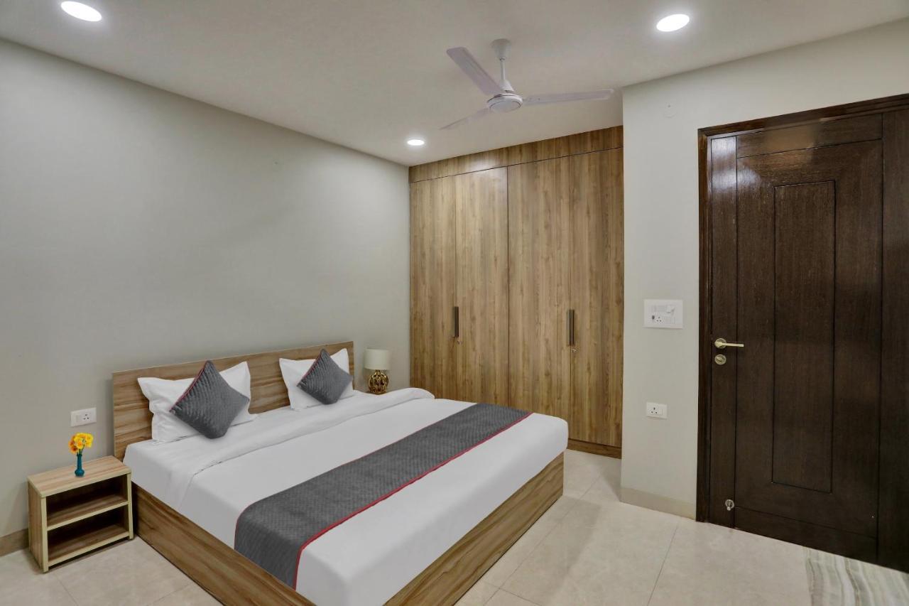 Townhouse Xanthe Hotel Noida Ngoại thất bức ảnh